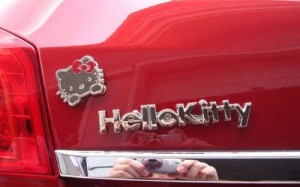 hello-kitty-emblem hello kitty auto